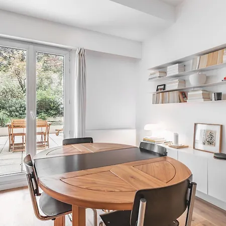 Nice 1br Flat-huge Private Terrace Garden-paris 20 Apartamento Paris